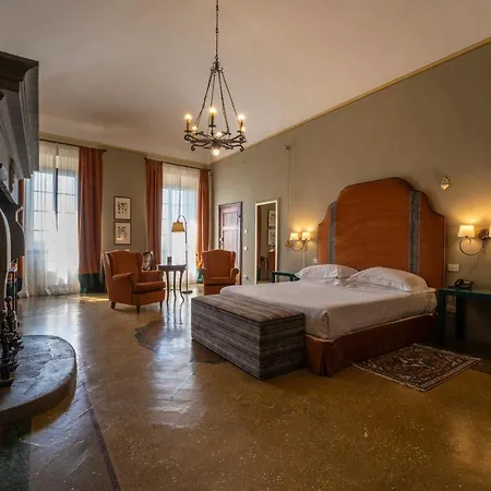 Palazzo Leopoldo Dimora Storica &