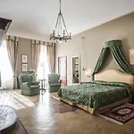 Palazzo Leopoldo Dimora Storica & Hotel Radda in Chianti