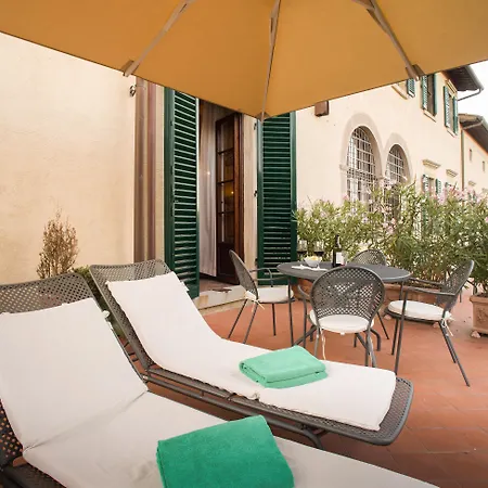 Palazzo Leopoldo Dimora Storica &