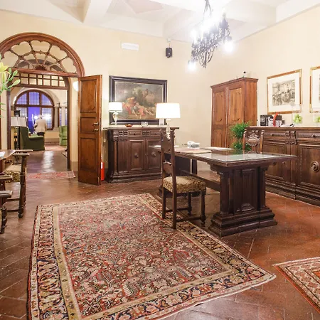 Ξενοδοχείο Palazzo Leopoldo Dimora Storica & 4*