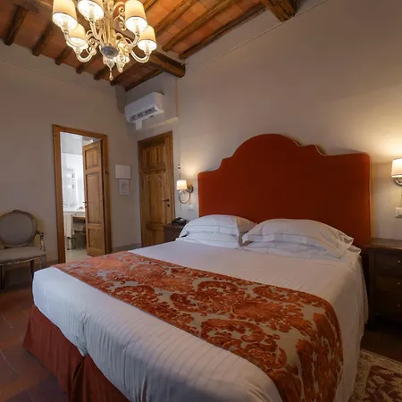 Palazzo Leopoldo Dimora Storica & 4*