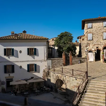 Palazzo Leopoldo Dimora Storica & 4* Radda in Chianti