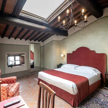 Palazzo Leopoldo Dimora Storica & 4*