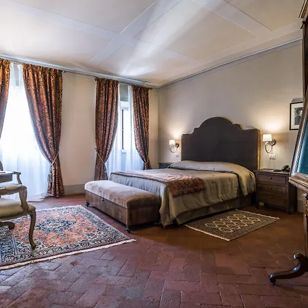 Palazzo Leopoldo Dimora Storica & 4* Radda in Chianti