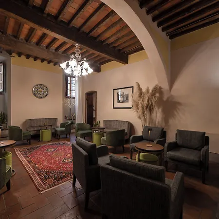 Palazzo Leopoldo Dimora Storica &